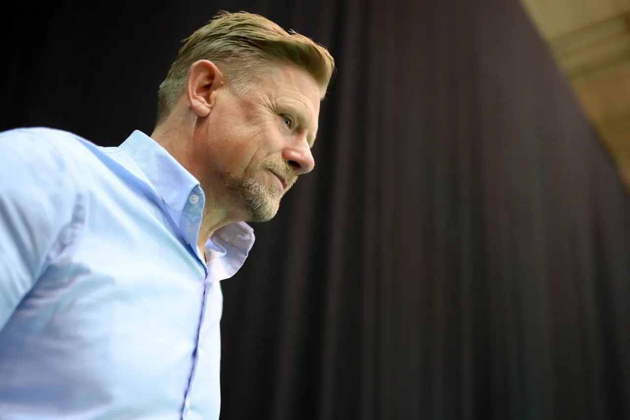 Biografia Peter Schmeichel